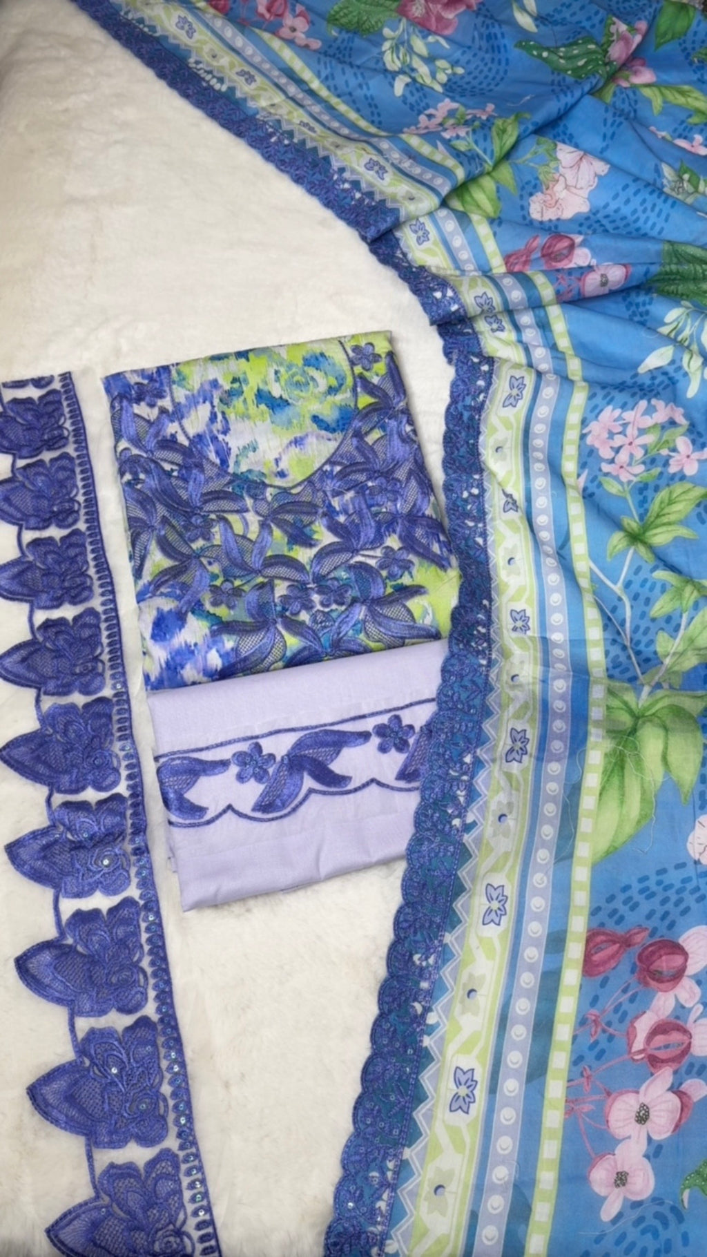 Deshi Boutique, MA373