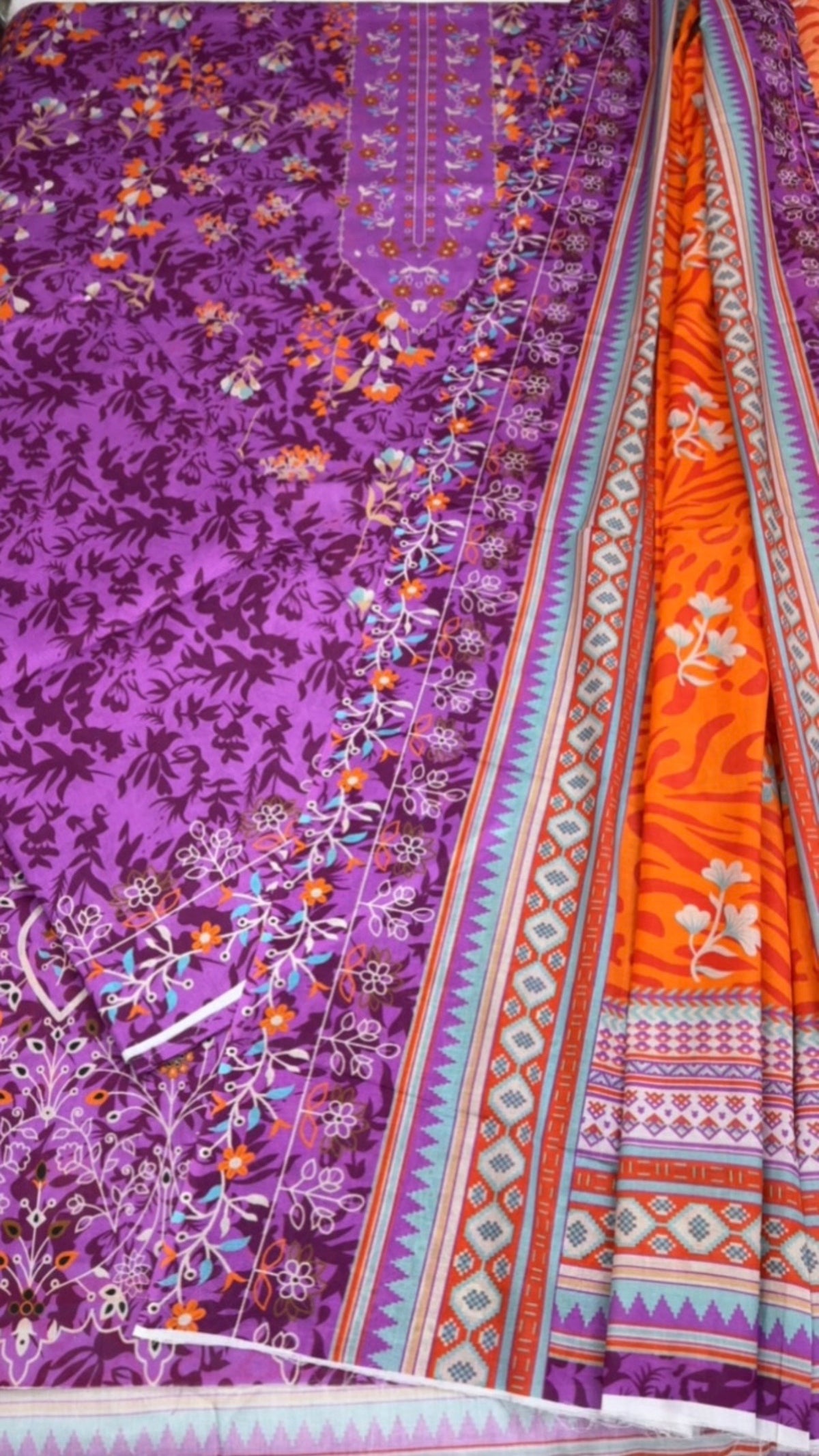 Deshi Boutique, T0037